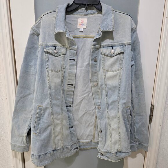 LuLaRoe Jackets & Blazers - LuLaRoe Jean Jacket Size XL Light Blue Stretch Denim Casual Layering Piece